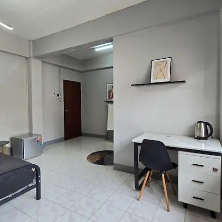 Srinn House, Bangkok