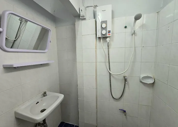 Hotel Srinn House, 3*