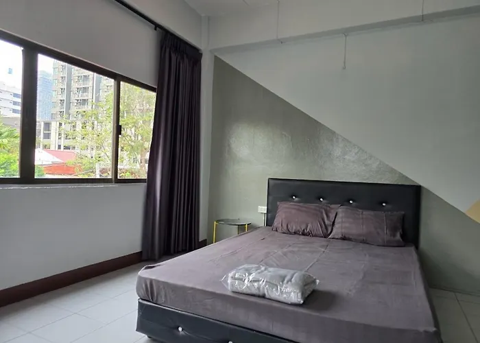 Srinn House, Bangkok