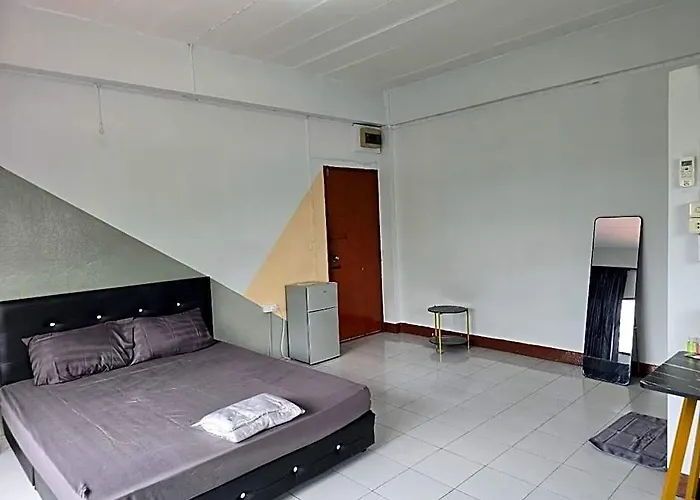Hotel Srinn House,